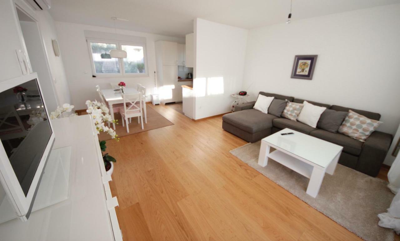 Villa More ماكارسكا المظهر الخارجي الصورة